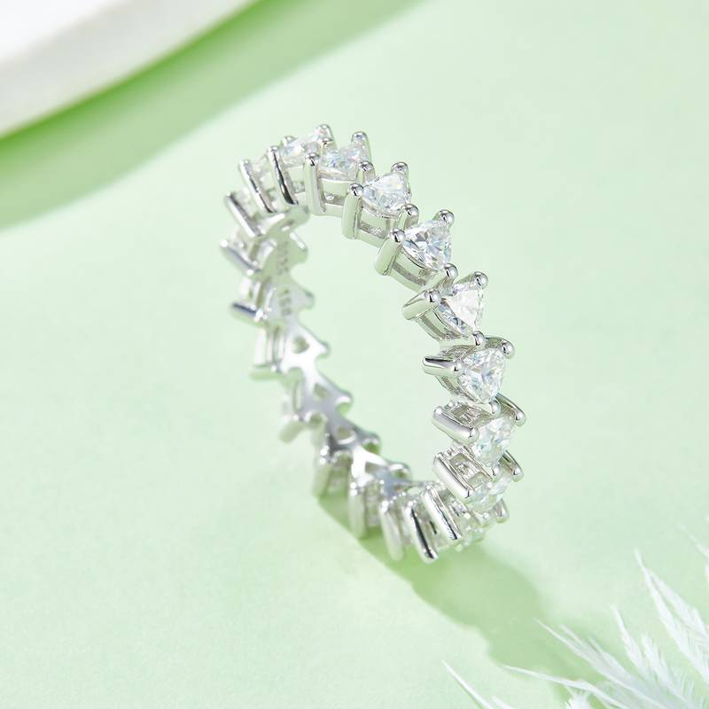 Triangle full body lined ring S925 silver plated platinum moissanite diamond women's ring 2.0 carats D-grade